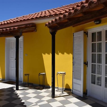The Yellow Art Home Kalamata Exterior photo