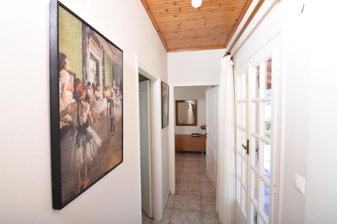 The Yellow Art Home Kalamata Exterior photo